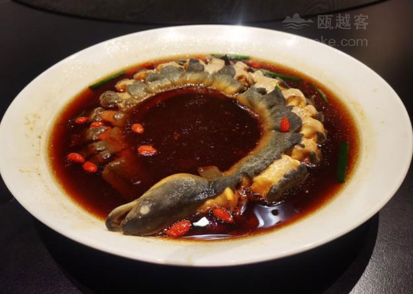 酒炖河鳗